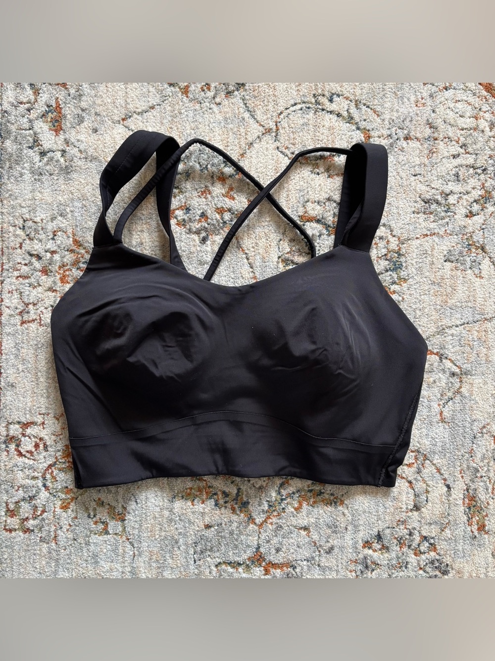 Lululemon sz 6 Like a cloud bra long line d/dd cup EUC BLACK